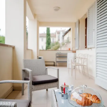 Appartamento Casa Alessia - Romantic Urban Retreat With Terrace *