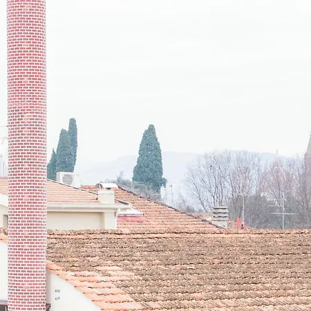 Casa Alessia - Romantic Urban Retreat With Terrace Apartment *
