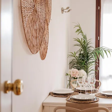 Apartment Casa Alessia - Romantic Urban Retreat With Terrace *